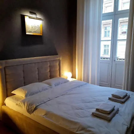 On Pekarska Str.26 *