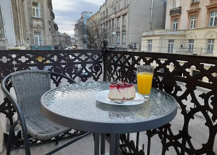 On Pekarska Str.26 *